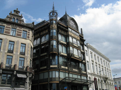 Museum of Musical Instruments (Musee des Instruments de Musique)